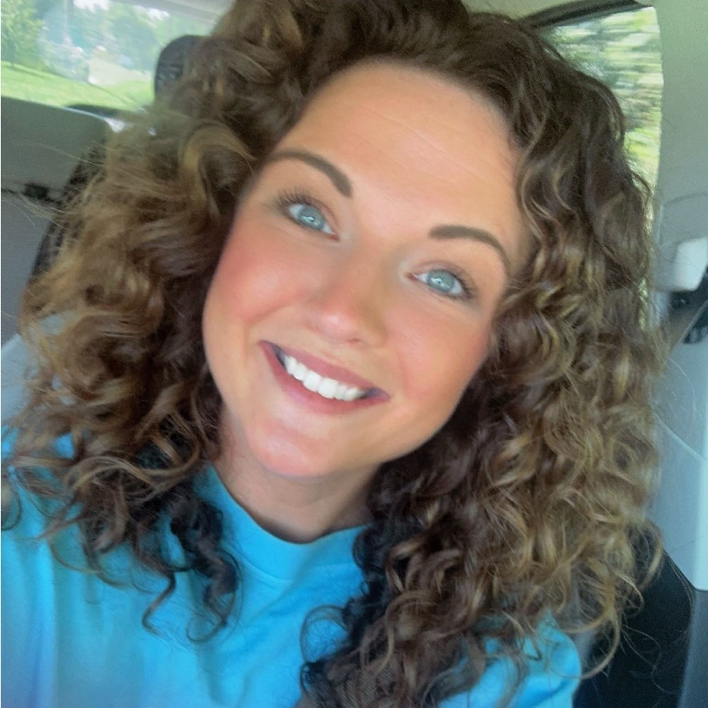 Meet your Posher, Shelbey